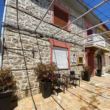 招待所 Vechia Mitllari